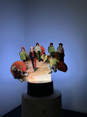 Stray Kids СВЕТЕЩА ДЕКОРАЦИЯ