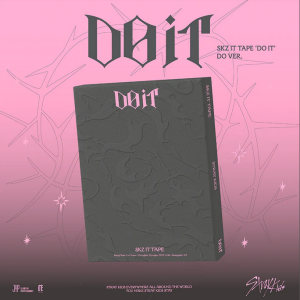 Stray Kids - SKZ IT TAPE ‘DO IT’ (DO VER.) + Random Photocard (BDM) PRE - ORDER 